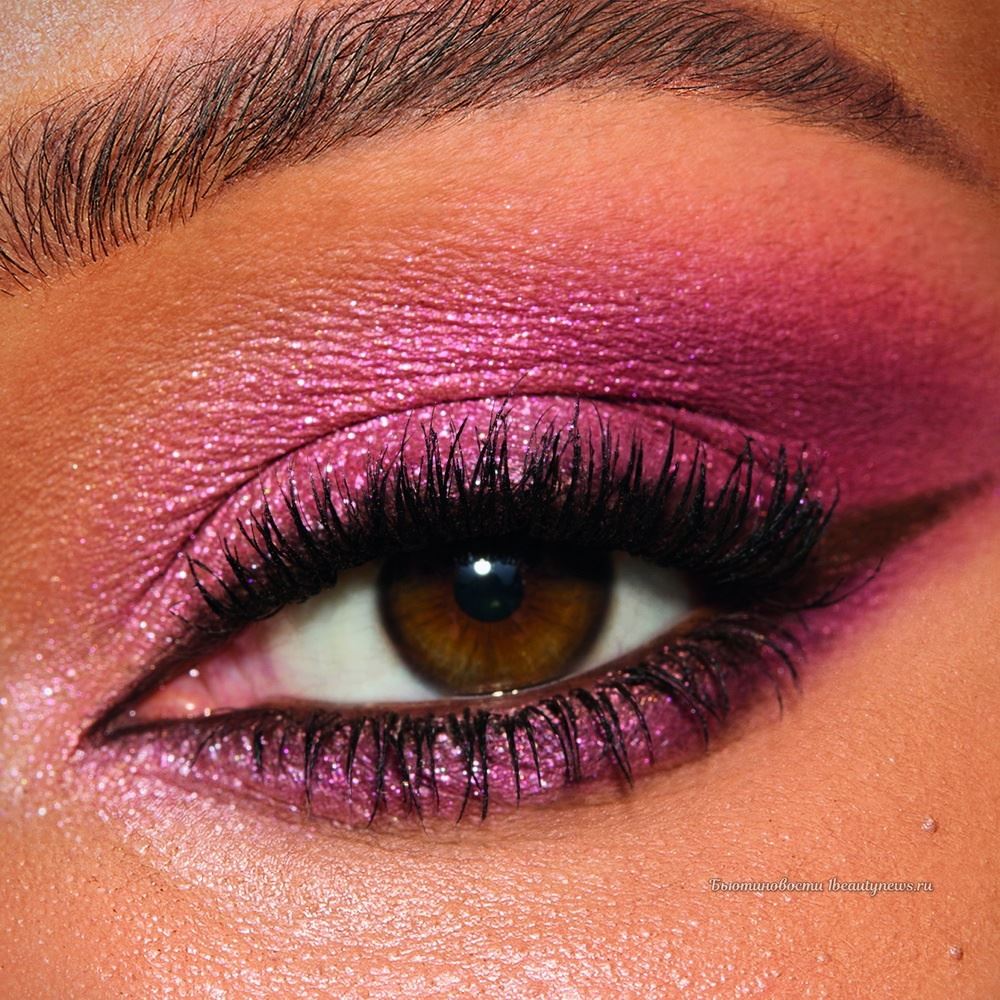 Charlotte Tilbury Charlotte's Palette Of Beautifying Eye Trends Pink Love - Makeup