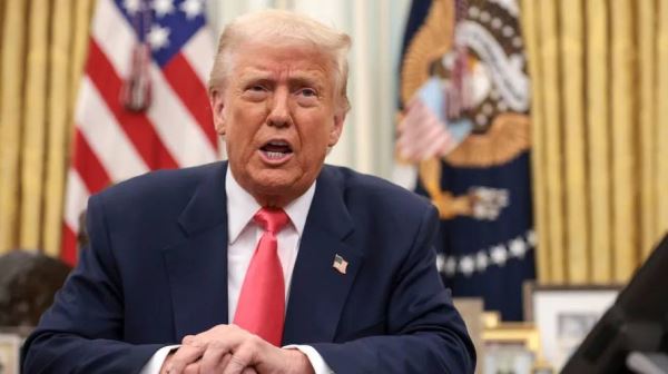 Аналитики рассказали, как пошлины Дональда Трампа повлияют на модную индустрию